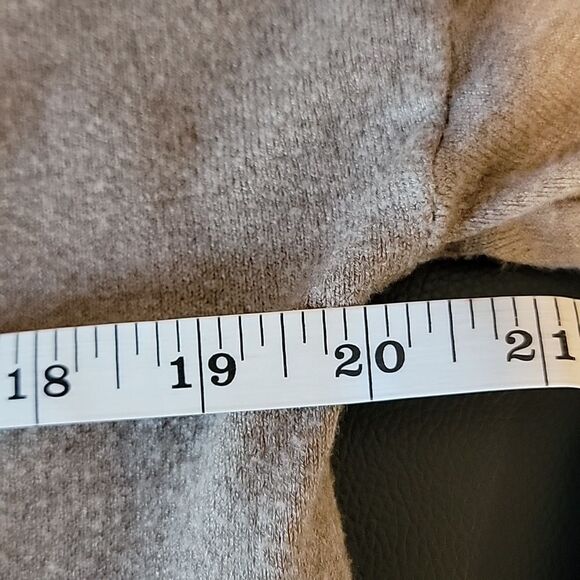 Bohme mock turtleneck sweater Size M - Picture 9 of 10